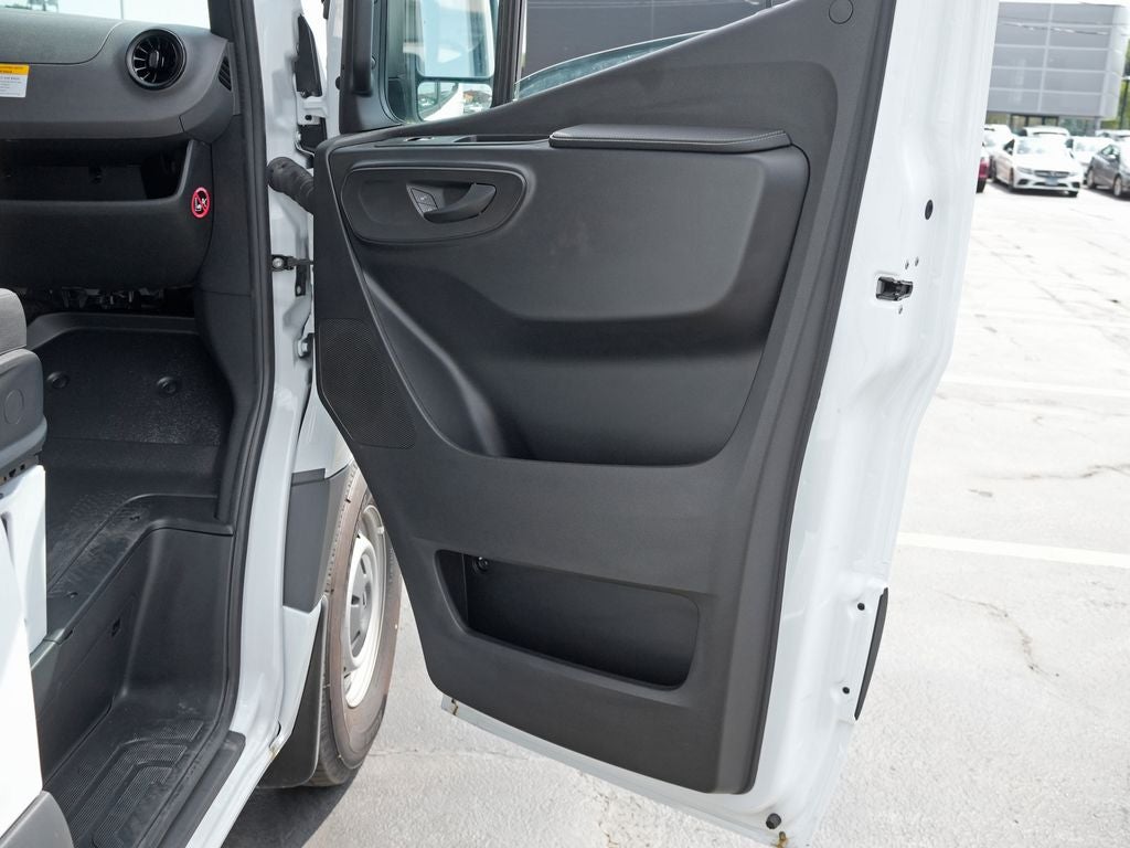 2026 Mercedes-Benz Sprinter 2500 Cargo 144 WB