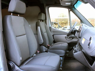 2026 Mercedes-Benz Sprinter 2500 Cargo 144 WB