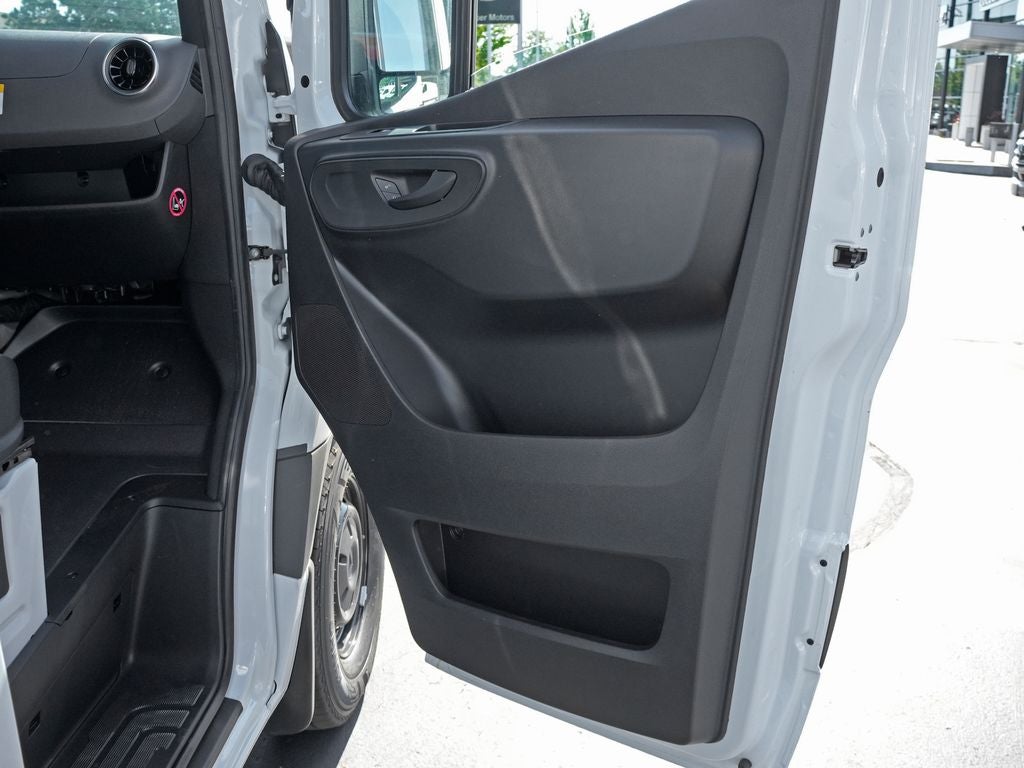 2026 Mercedes-Benz Sprinter 2500 Cargo 144 WB