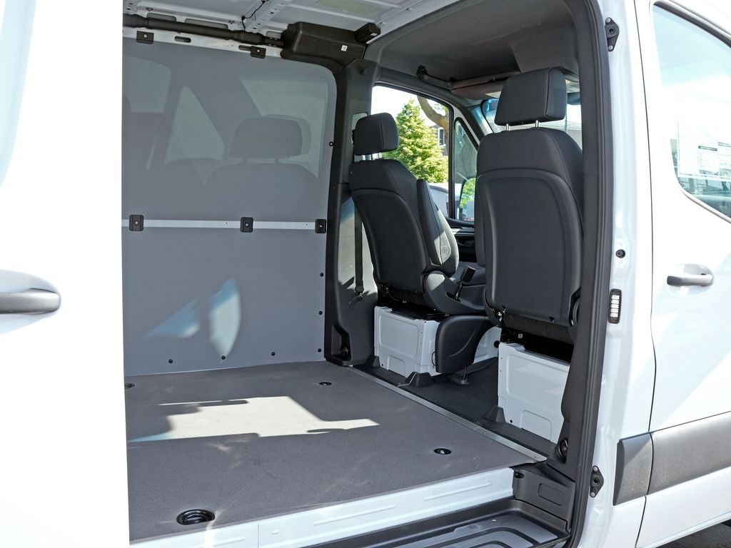 2026 Mercedes-Benz Sprinter 2500 Cargo 144 WB