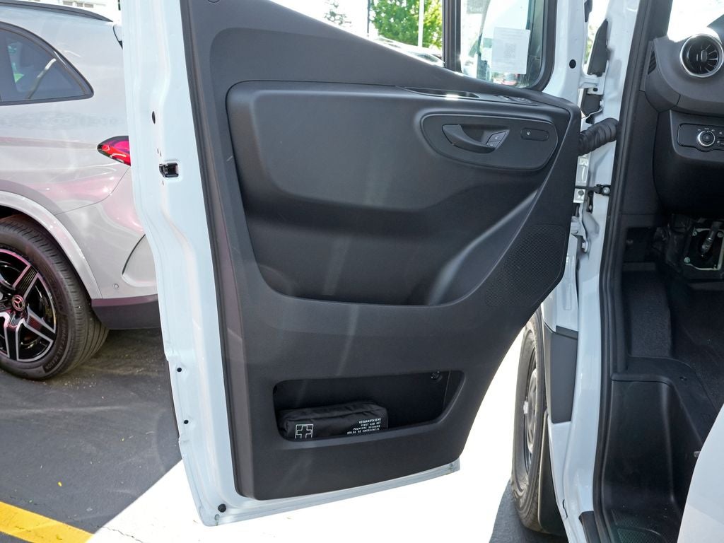 2026 Mercedes-Benz Sprinter 2500 Cargo 144 WB