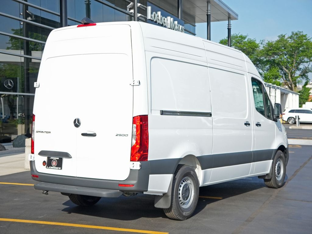 2026 Mercedes-Benz Sprinter 2500 Cargo 144 WB