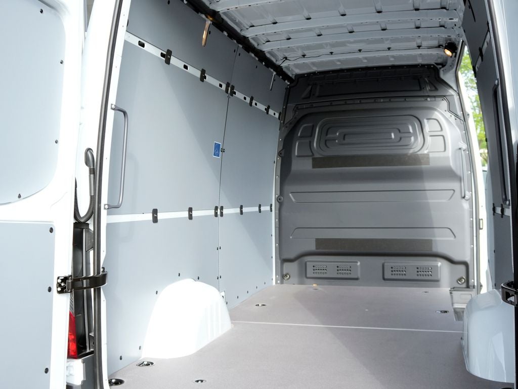 2026 Mercedes-Benz Sprinter 2500 Cargo 144 WB