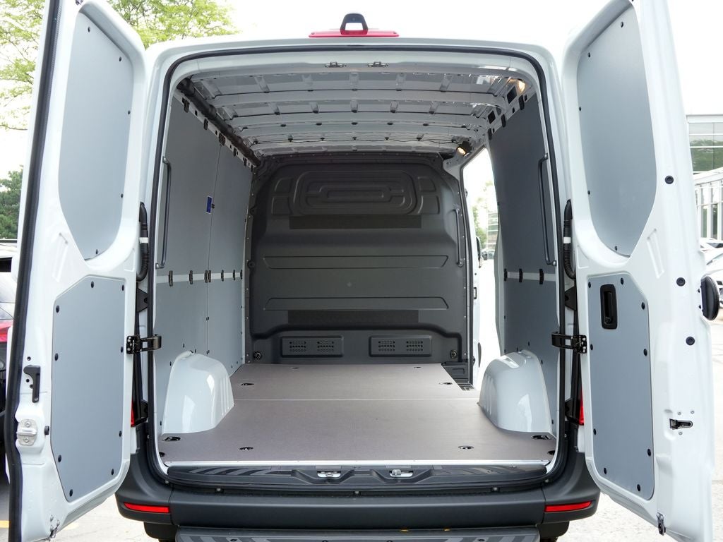 2026 Mercedes-Benz Sprinter 2500 Cargo 144 WB