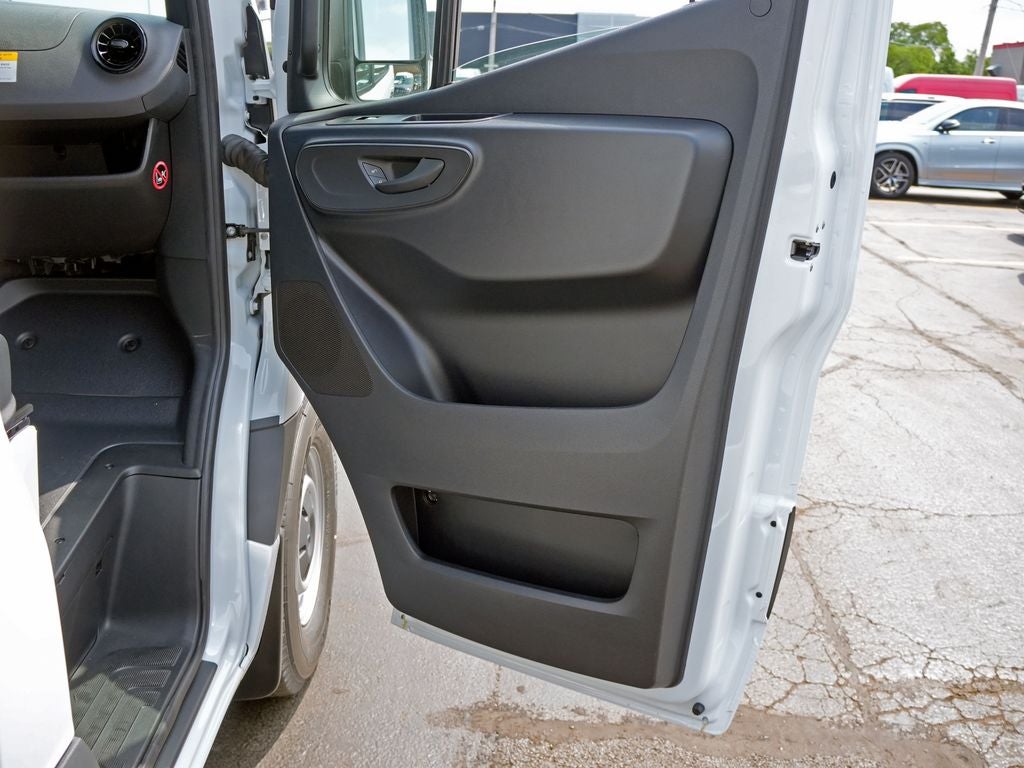 2026 Mercedes-Benz Sprinter 2500 Cargo 144 WB