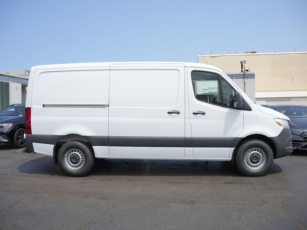 2026 Mercedes-Benz Sprinter 2500 Cargo 144 WB
