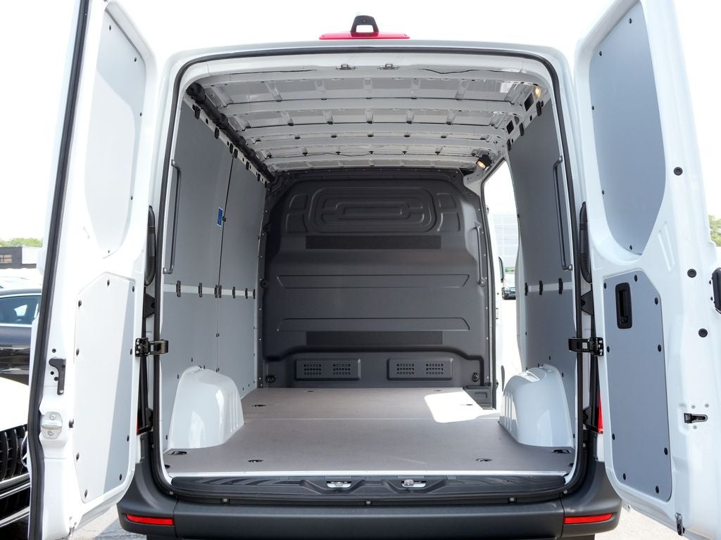 2026 Mercedes-Benz Sprinter 2500 Cargo 144 WB
