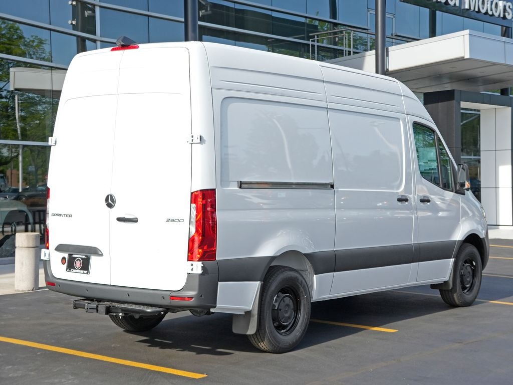 2026 Mercedes-Benz Sprinter 2500 Cargo 144 WB