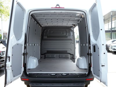 2026 Mercedes-Benz Sprinter 2500 Cargo 144 WB