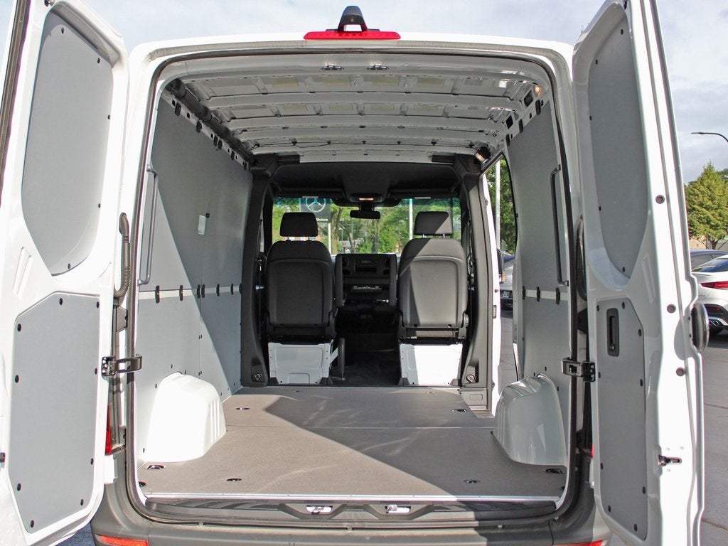 2025 Mercedes-Benz Sprinter 2500 Cargo 144 WB