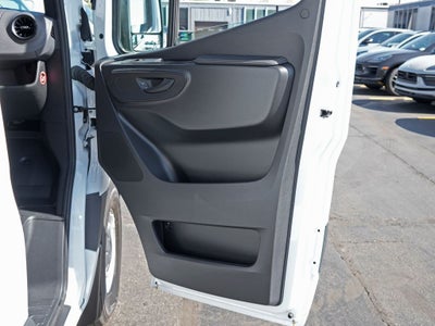 2025 Mercedes-Benz Sprinter 2500 Cargo 144 WB