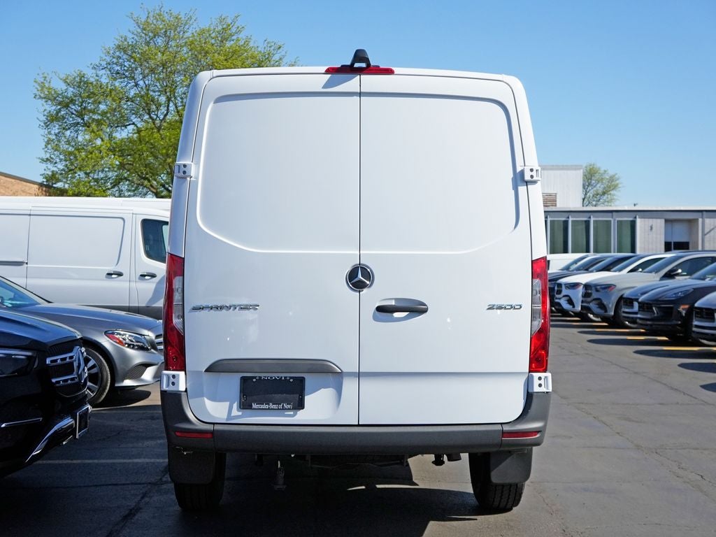 2025 Mercedes-Benz Sprinter 2500 Cargo 144 WB