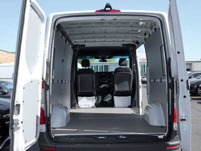 2025 Mercedes-Benz Sprinter 2500 Cargo 144 WB