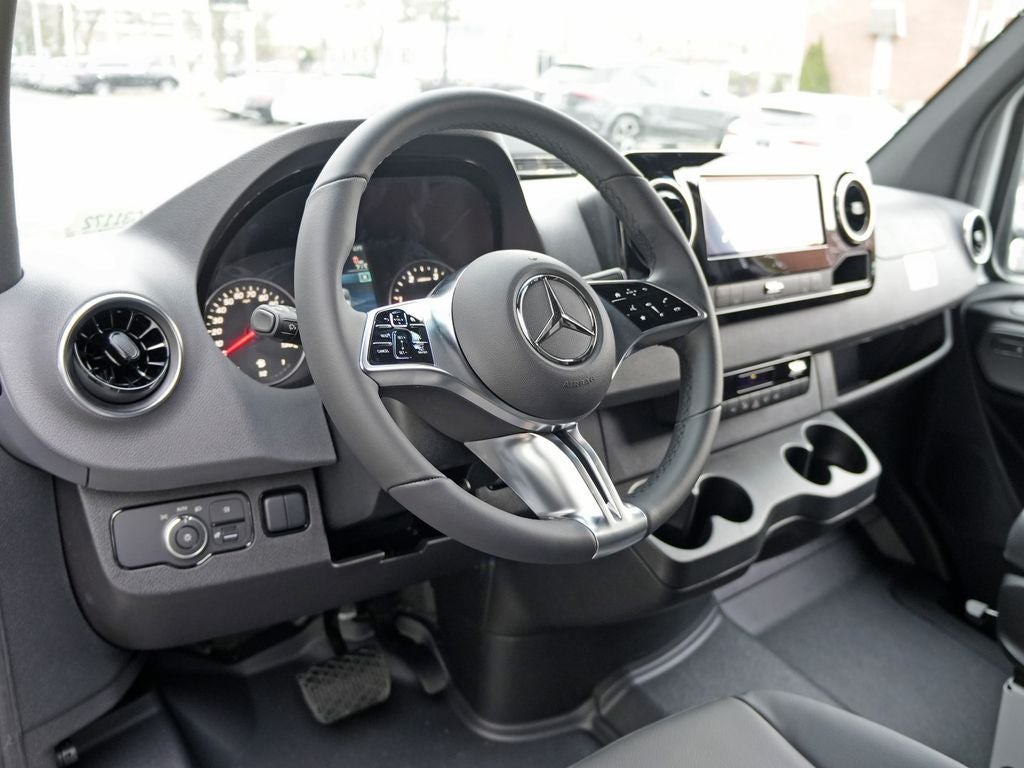 2026 Mercedes-Benz Sprinter 2500 Cargo 144 WB