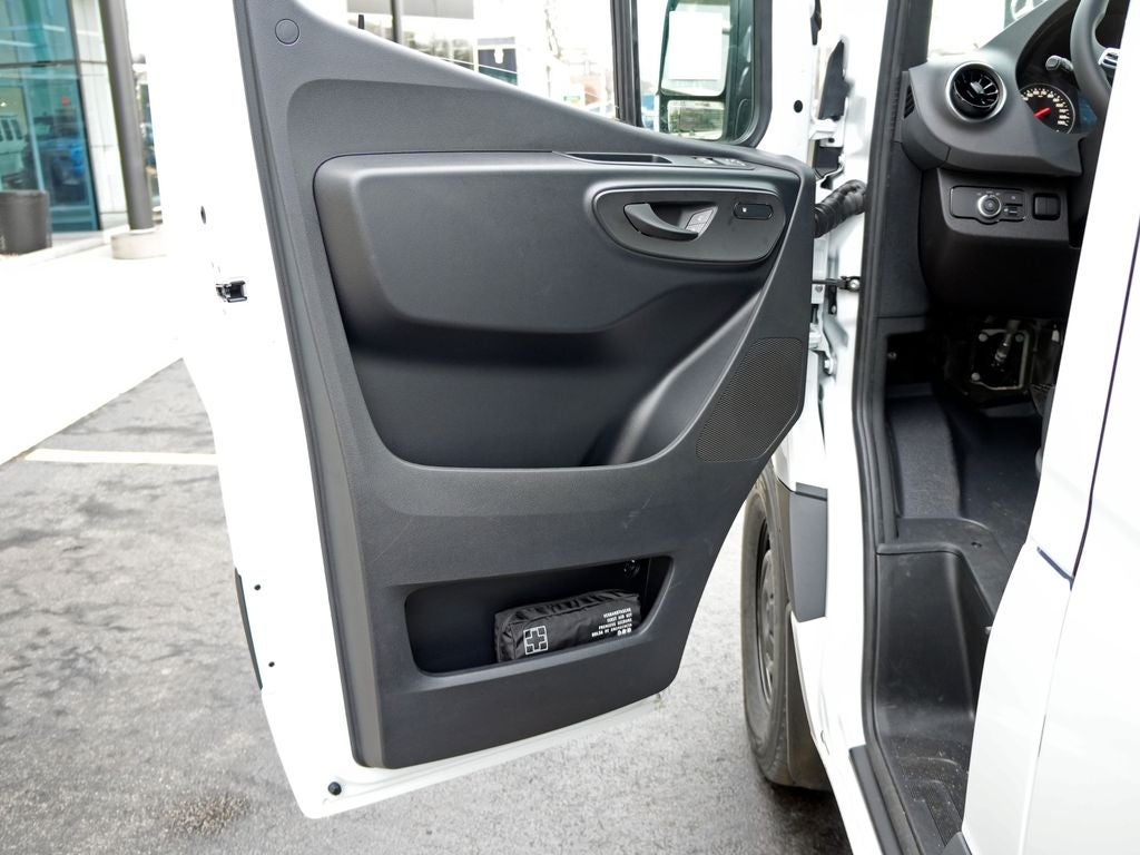 2026 Mercedes-Benz Sprinter 2500 Cargo 144 WB