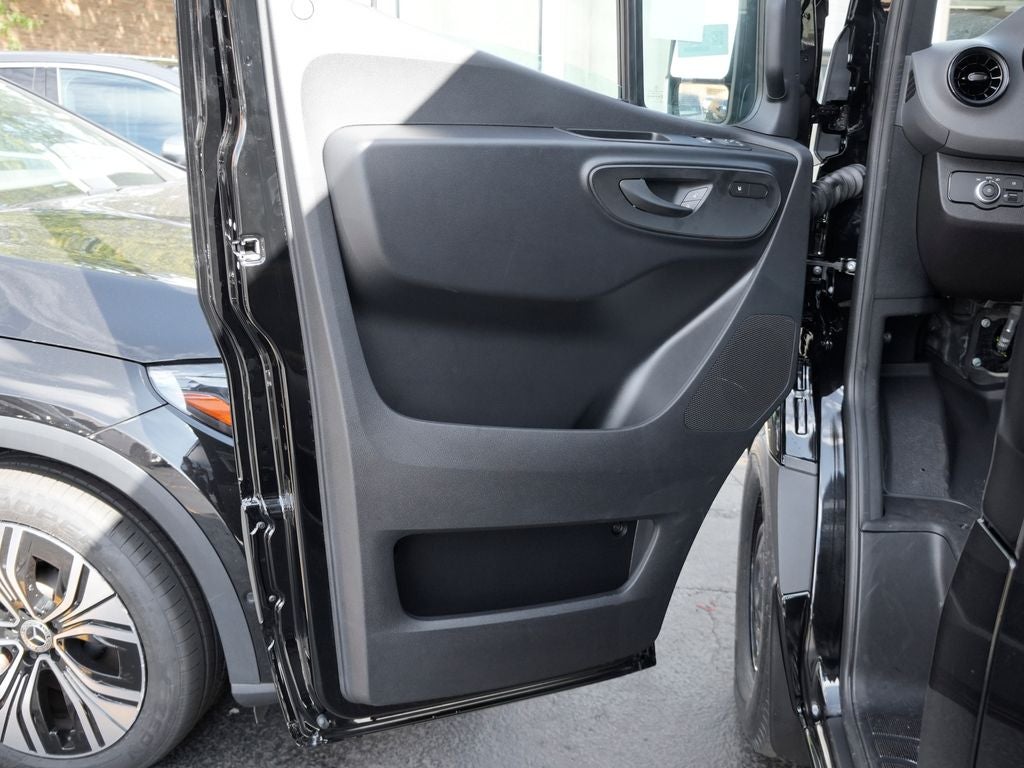 2026 Mercedes-Benz Sprinter 2500 Cargo 144 WB