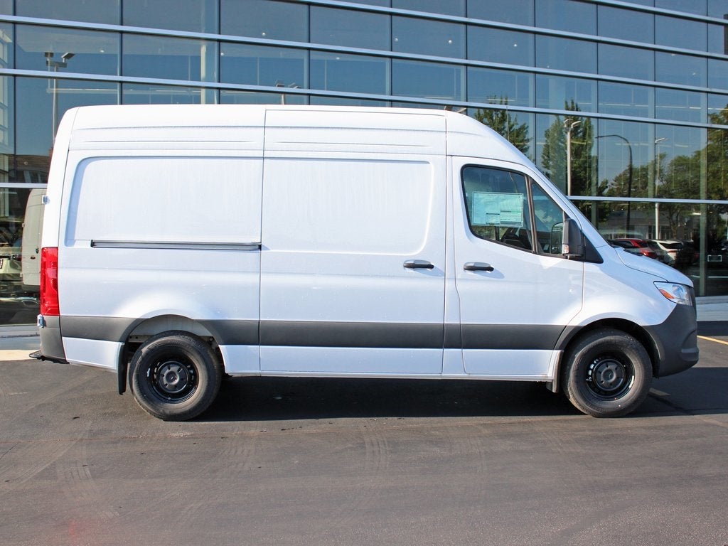 2025 Mercedes-Benz Sprinter 2500 Cargo 144 WB