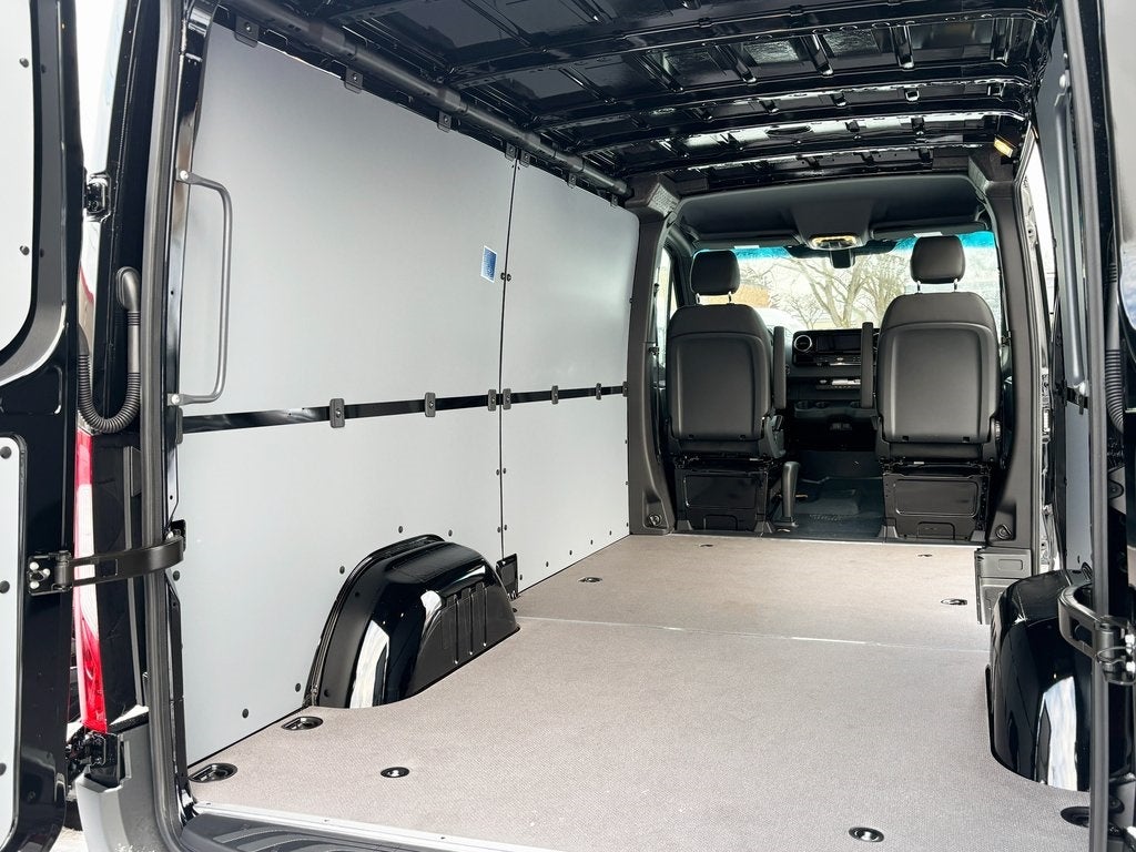 2026 Mercedes-Benz Sprinter 2500 Cargo 144 WB