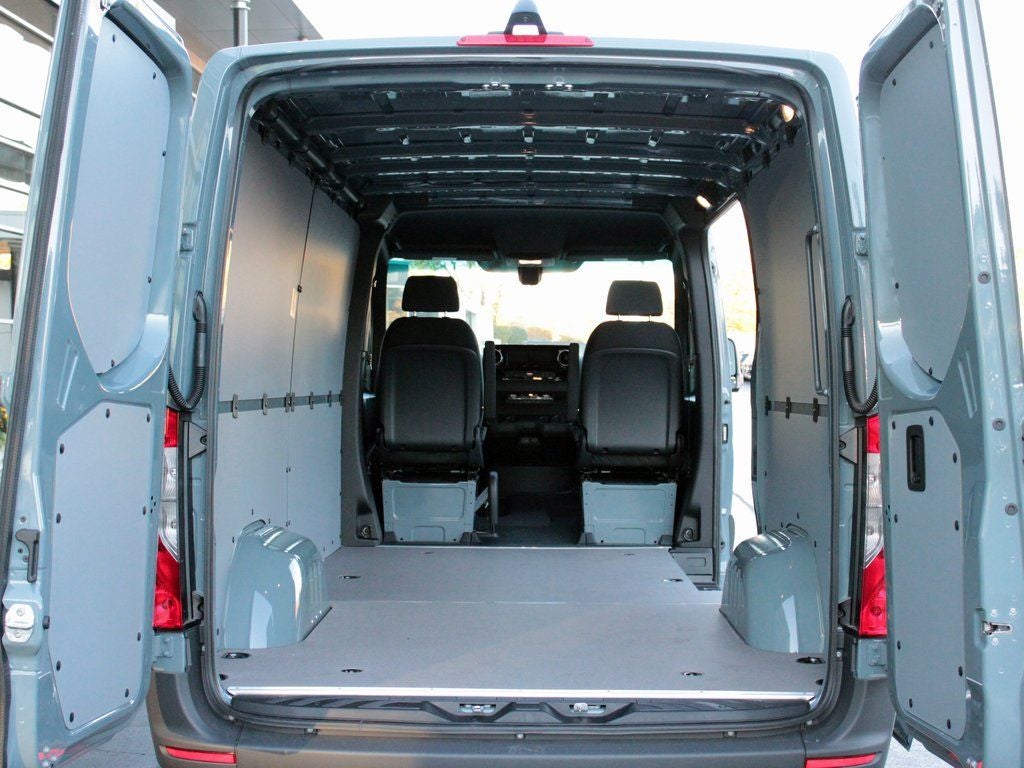 2026 Mercedes-Benz Sprinter 2500 Cargo 144 WB