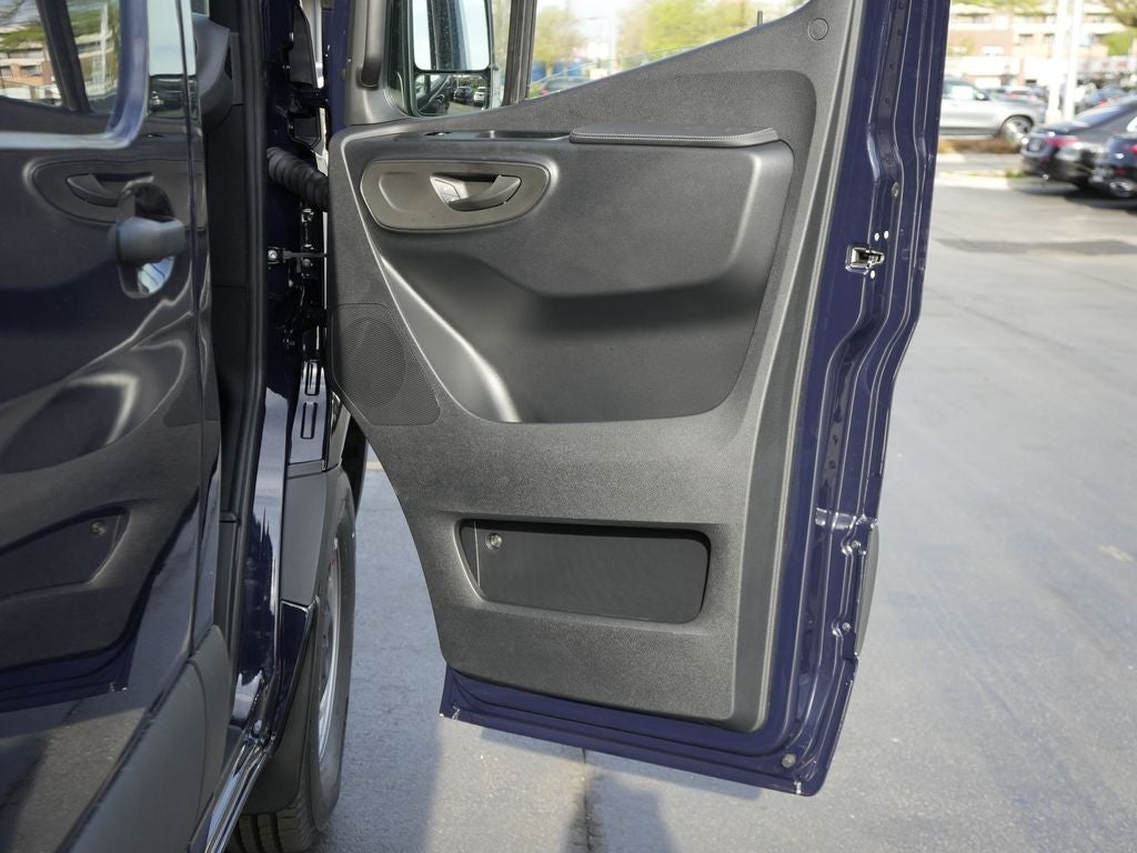 2026 Mercedes-Benz Sprinter 2500 Cargo 144 WB