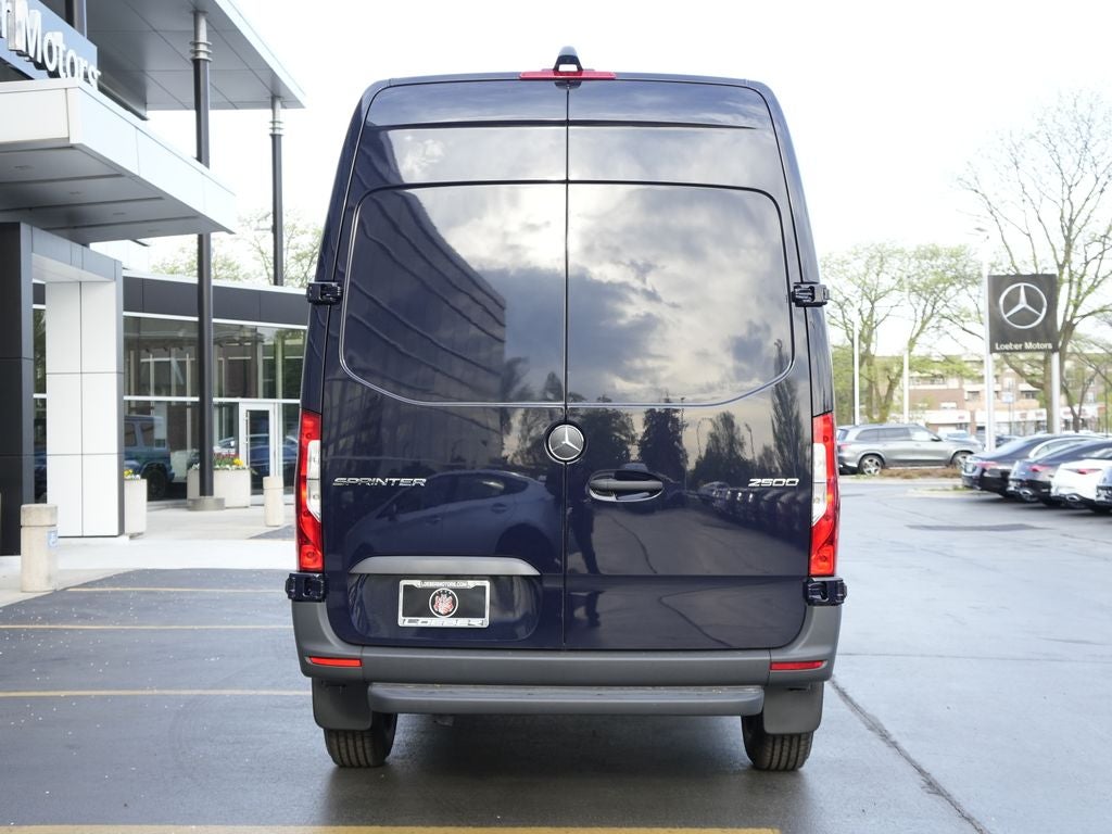 2026 Mercedes-Benz Sprinter 2500 Cargo 144 WB