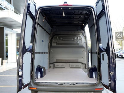2026 Mercedes-Benz Sprinter 2500 Cargo 144 WB