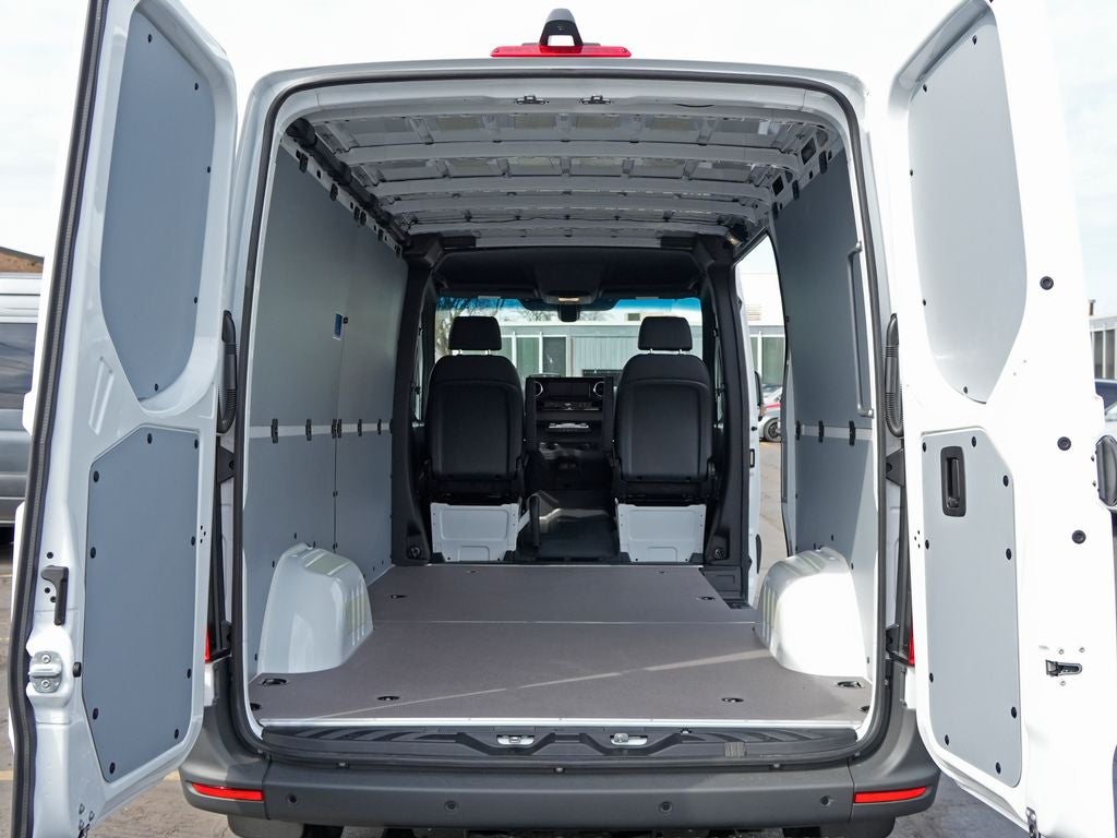 2026 Mercedes-Benz Sprinter 2500 Cargo 144 WB