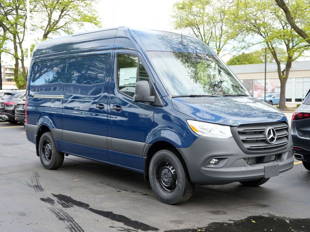 2026 Mercedes-Benz Sprinter 2500 Cargo 144 WB
