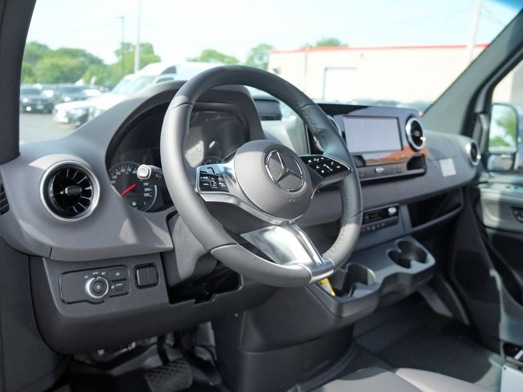 2026 Mercedes-Benz Sprinter 2500 Cargo 144 WB