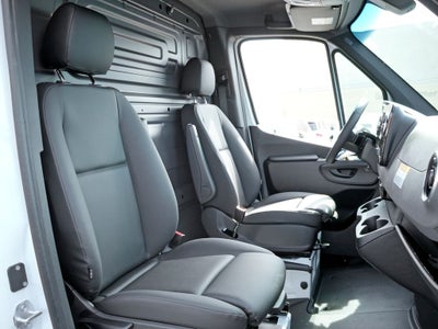 2026 Mercedes-Benz Sprinter 2500 Cargo 144 WB