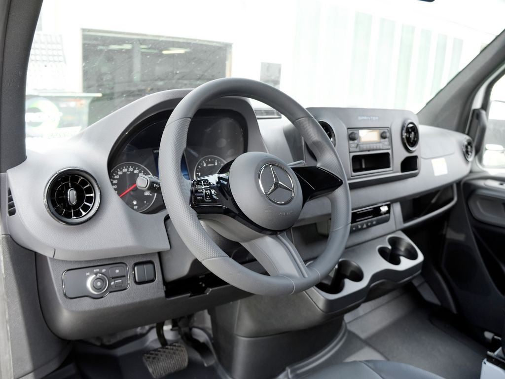 2026 Mercedes-Benz Sprinter 2500 Cargo 144 WB