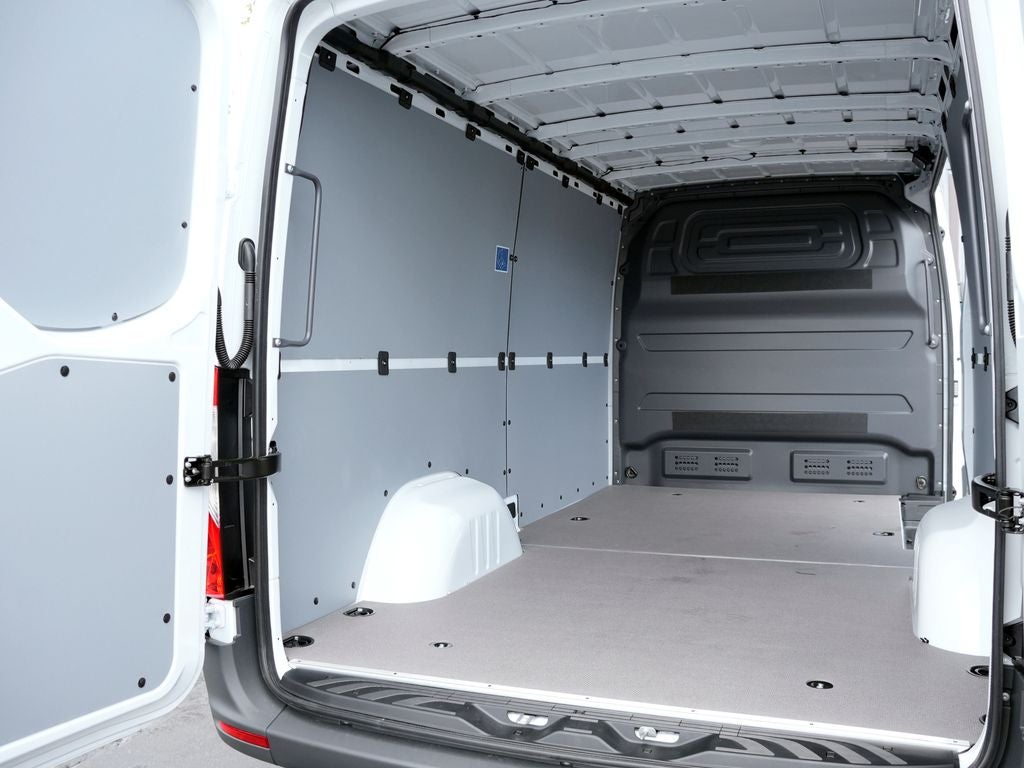 2026 Mercedes-Benz Sprinter 2500 Cargo 144 WB