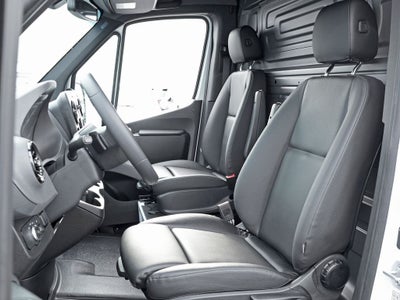 2026 Mercedes-Benz Sprinter 2500 Cargo 170 WB High Roof