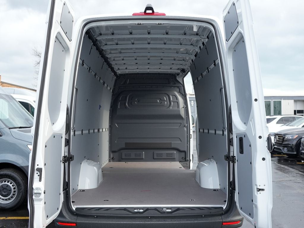 2026 Mercedes-Benz Sprinter 2500 Cargo 170 WB High Roof