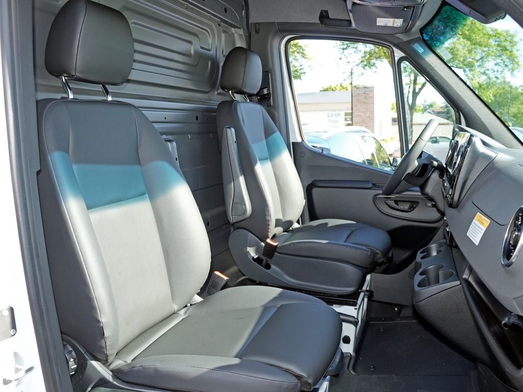 2026 Mercedes-Benz Sprinter 2500 Cargo 170 WB High Roof