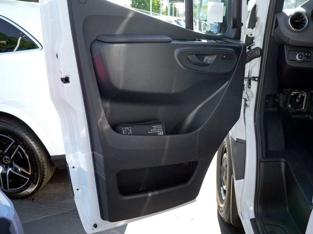 2026 Mercedes-Benz Sprinter 2500 Cargo 170 WB High Roof