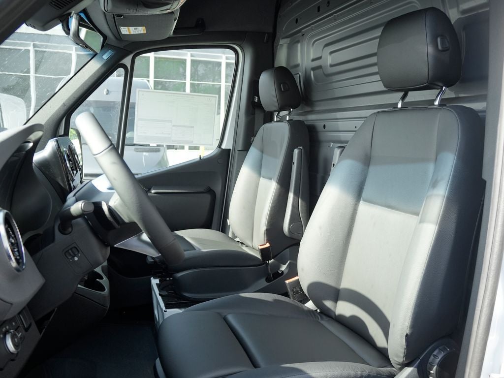 2026 Mercedes-Benz Sprinter 2500 Cargo 170 WB High Roof