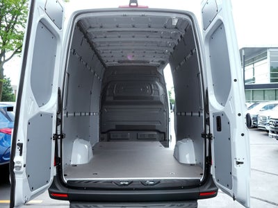 2026 Mercedes-Benz Sprinter 2500 Cargo 170 WB High Roof