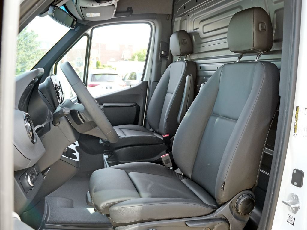 2026 Mercedes-Benz Sprinter 2500 Cargo 170 WB High Roof