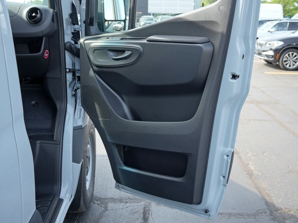 2026 Mercedes-Benz Sprinter 2500 Cargo 170 WB High Roof