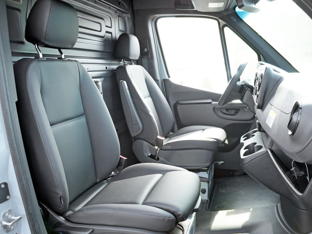 2026 Mercedes-Benz Sprinter 2500 Cargo 170 WB High Roof