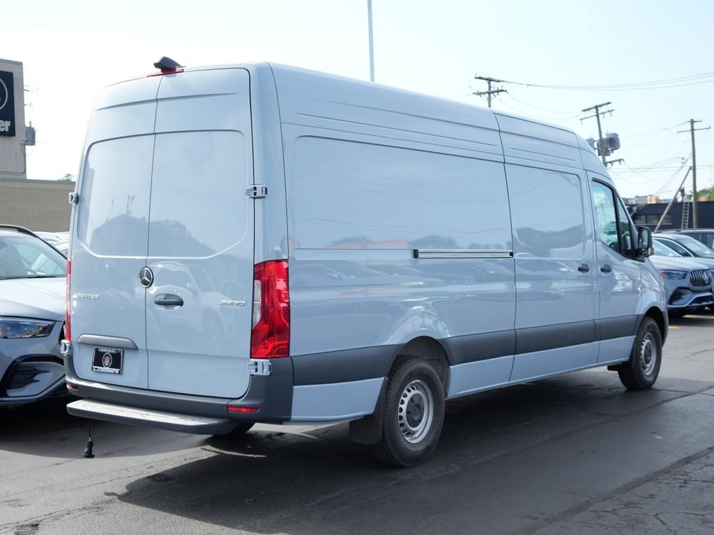 2026 Mercedes-Benz Sprinter 2500 Cargo 170 WB High Roof