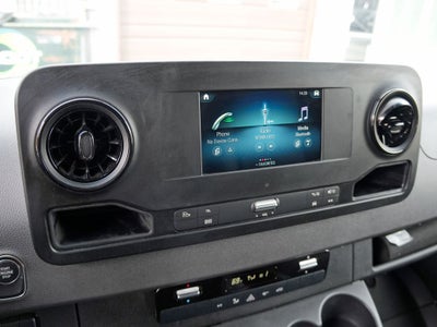 2023 Mercedes-Benz Sprinter 2500 Cargo 144 WB