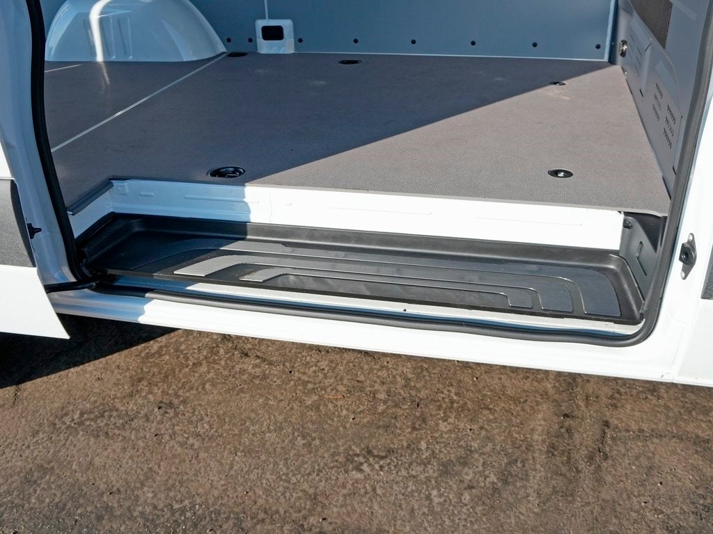 2026 Mercedes-Benz Sprinter 2500 Cargo 144 WB