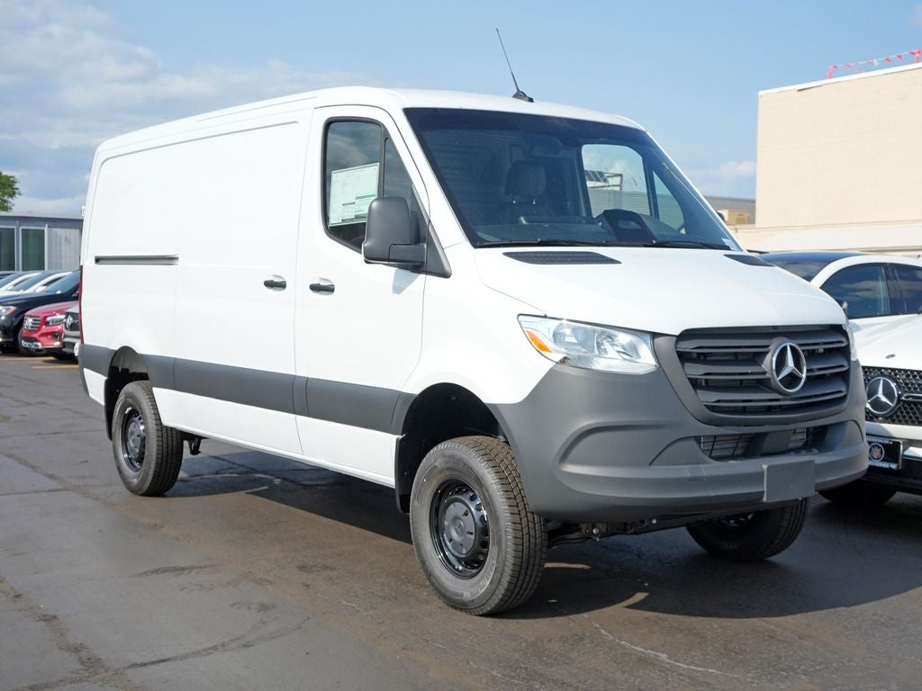 2026 Mercedes-Benz Sprinter 2500 Cargo 144 WB 4MATIC®
