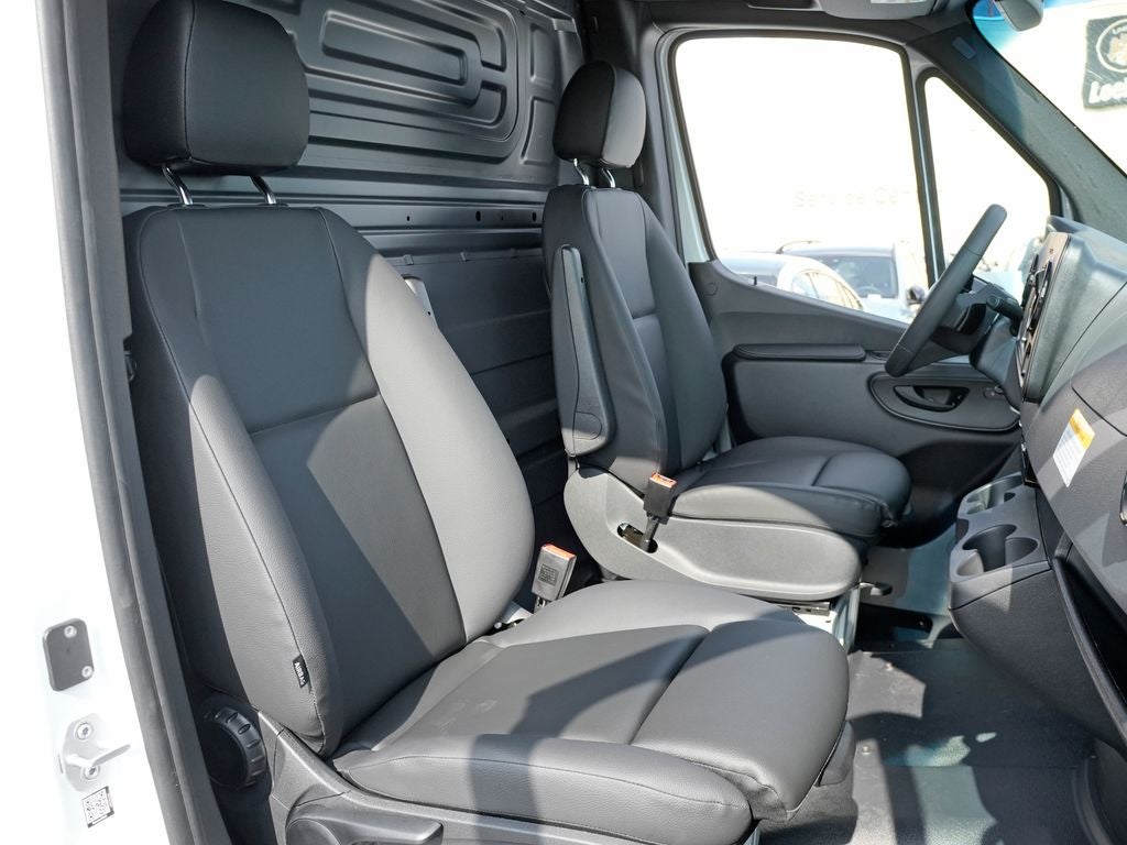 2026 Mercedes-Benz Sprinter 2500 Cargo 144 WB 4MATIC®