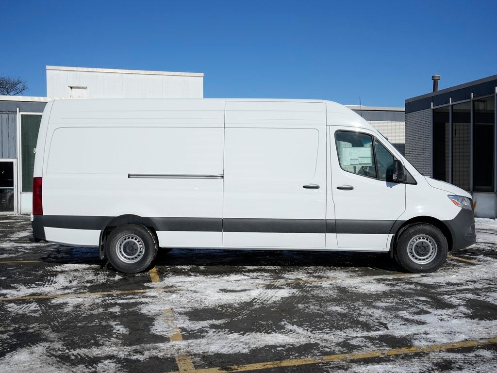 2026 Mercedes-Benz Sprinter 2500 Cargo 170 WB High Roof