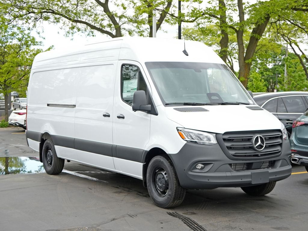 2026 Mercedes-Benz Sprinter 2500 Cargo 170 WB High Roof