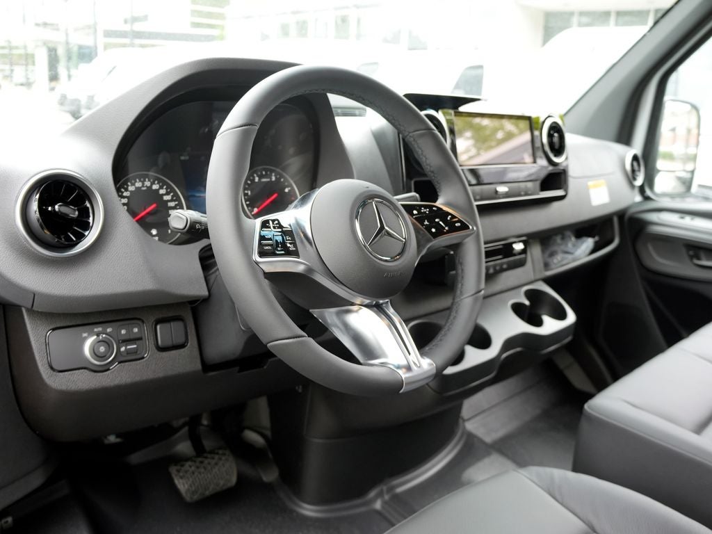 2026 Mercedes-Benz Sprinter 2500 Cargo 170 WB High Roof