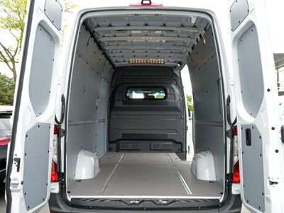 2026 Mercedes-Benz Sprinter 2500 Cargo 170 WB High Roof